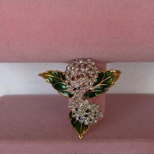 Vintage Swarovski Swan Signed Hydrangea Brooch – Pink & Aqua Crystals